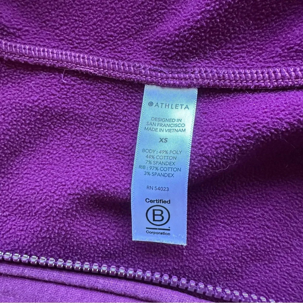 Athleta Triumph Hooded Sweatshirt size small Zip Jacket Purple 486251 - Picture 8 of 13
